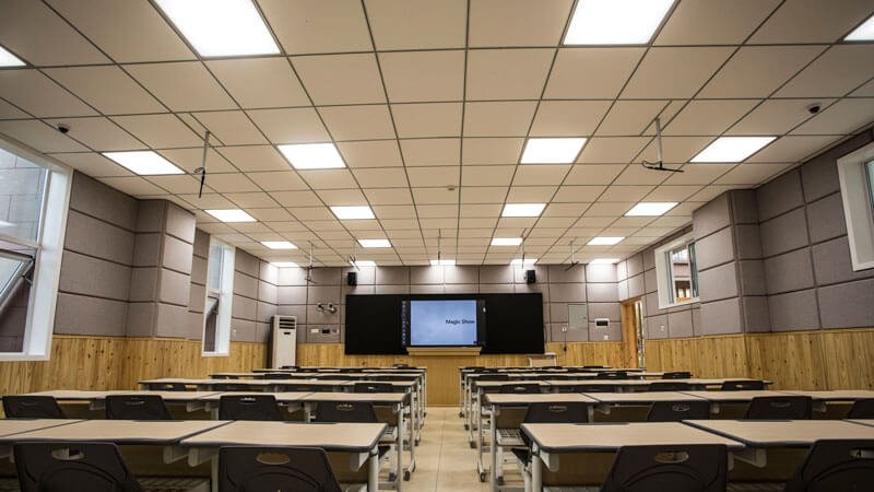 Lighting Design for Recording Classrooms