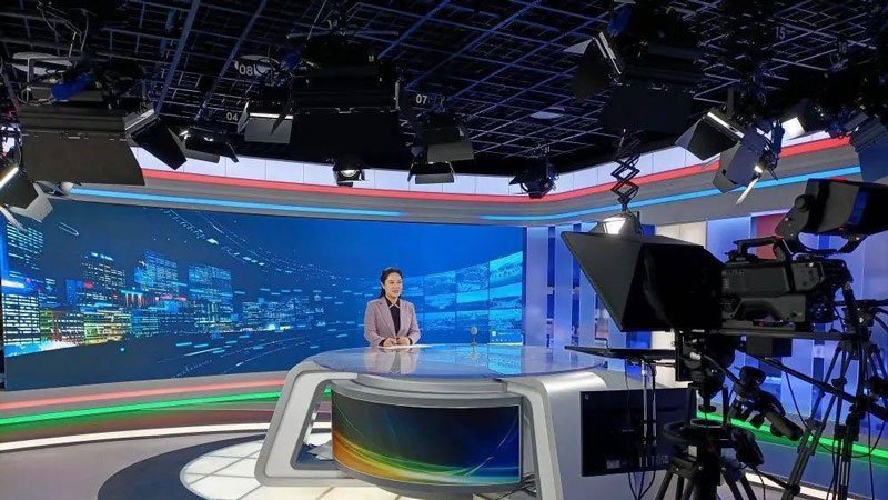 lighting design for news studios, eye light, fill light, accent light